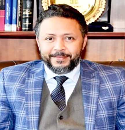 إصبع القمر… وضياع البصر في حضرة العدم