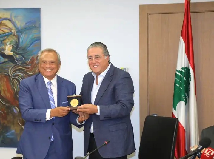 الهيئات الاقتصادية اللبنانية تكرّم أنطوان حبيب تقديراً لدوره في إعادة النهوض بمصرف الإسكان