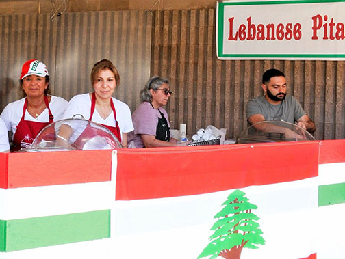 كنيسة القديس إلياس المارونية الكاثوليكية تحتفل بيوبيلها الفضي وتنجح في مهرجانها اللبناني الـ25