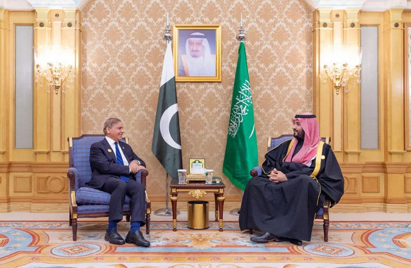  السعودية وباكستان توقعان اتفاقية للدفاع الاستراتيجي المشترك 