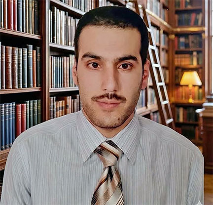 المحرِّر الذي لا يراه القارئ: من تصحيح الأخطاء إلى صناعة النصّ