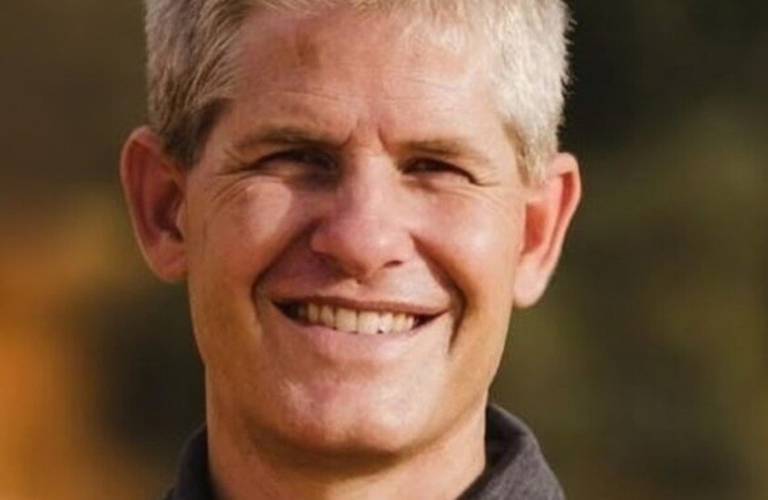بعد أشهر من اختطافه.. ترامب يعلن الإفراج عن مبشر مسيحي أمريكي في النيجر