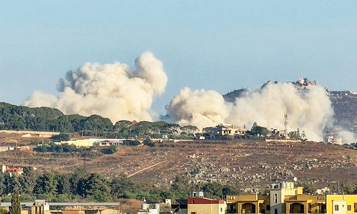 إسرائيل تصعد في لبنان.. قتلى وقصف يمتد إلى النبطية