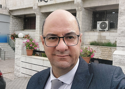 الحزب ليس دكان