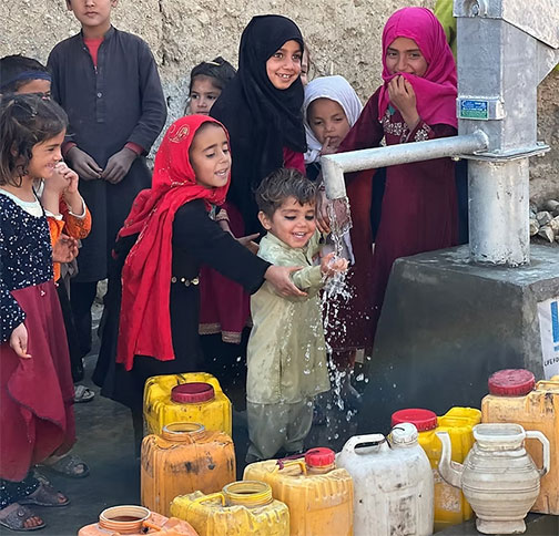 لايف للإغاثة والتنمية في لبنان:  الأزمة الإنسانية تتفاقم.. أكثر من مليون نازح وآلاف الأسر ما زالت تواجه الجوع والتشرد